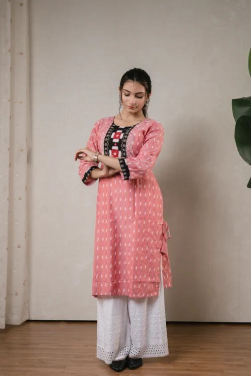 SA Pink Pasapalli Sambalpuri Kurti