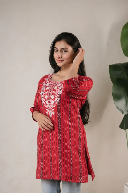SA Thread Floral Work Short Sambalpuri Kurti – Red